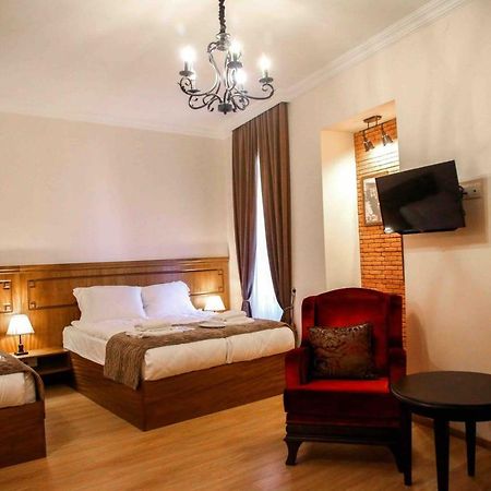 B&B Rooms Τυφλίδα Εξωτερικό φωτογραφία