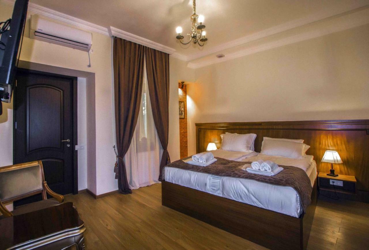 B&B Rooms Τυφλίδα Εξωτερικό φωτογραφία